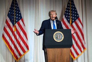 Ông Trump tuyên bố Iran sẽ phải trả giá vì kéo dài đàm phán