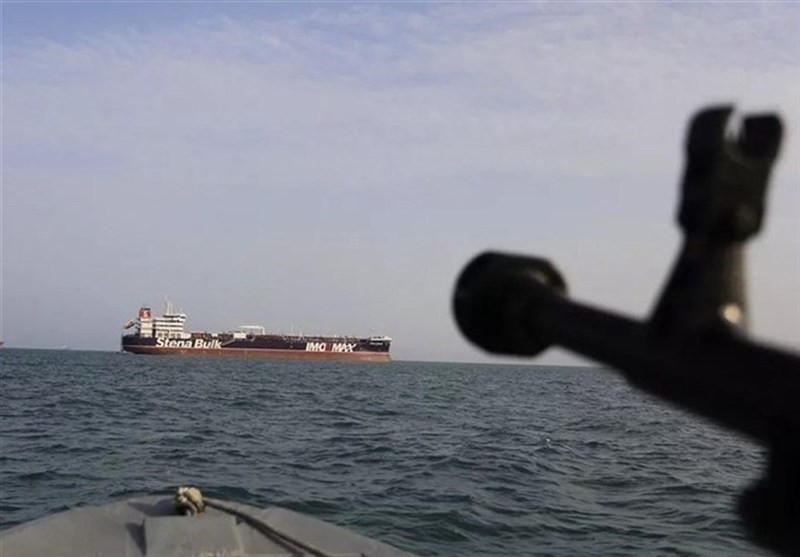 Iran tuyên bố đóng cửa hoàn toàn Eo biển Hormuz. Ảnh: Tasnim