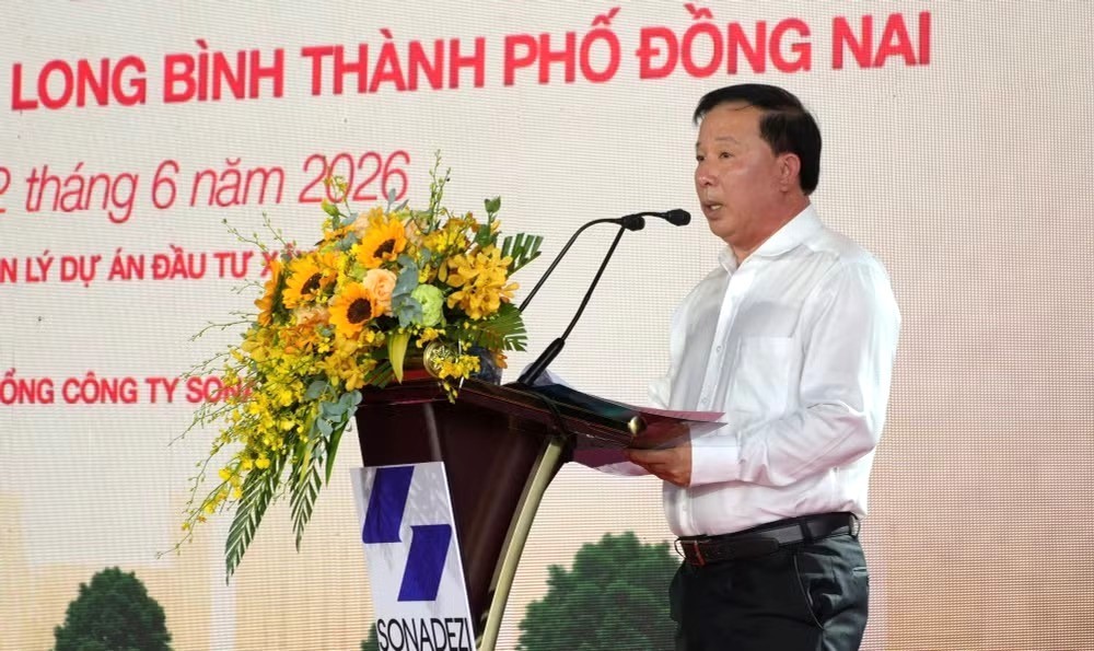 Ông Nguyễn Văn Út - Chủ tịch UBND thành phố Đồng Nai phát biểu tại lễ khởi công. 