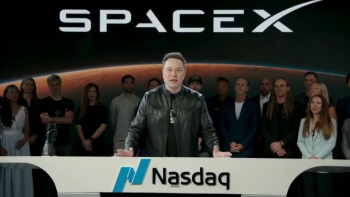 SpaceX chính thức IPO, tài sản của ông Elon Musk vượt mốc 1.000 tỷ USD
