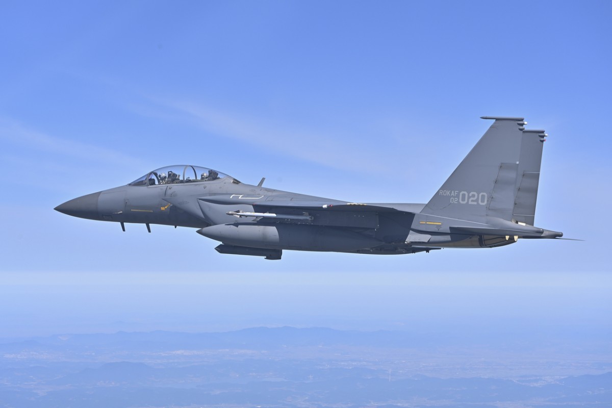 Tiêm kích F-15K được phát triển bởi hãng Boeing của Mỹ dành cho Không quân Hàn Quốc. Ảnh: Korea Herald Tiêm kích F-15K được phát triển bởi hãng Boeing của Mỹ dành cho Không quân Hàn Quốc. Ảnh: Korea Herald
