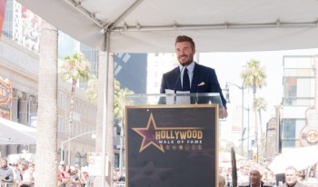 Cựu danh thủ David Beckham nhận sao trên Đại lộ Danh vọng Hollywood