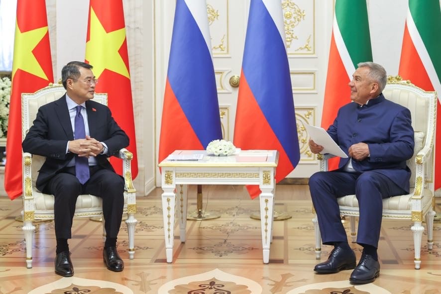 Việt Nam quan tâm hợp tác với doanh nghiệp công nghiệp mũi nhọn Tatarstan