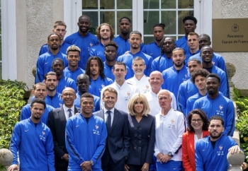 Ông Macron gửi thông điệp tới tuyển Pháp sau chiến thắng tại World Cup