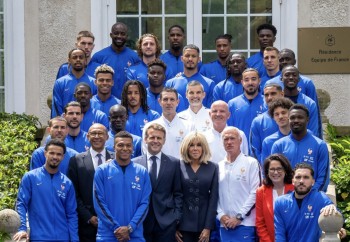 Ông Macron gửi thông điệp tới tuyển Pháp sau chiến thắng tại World Cup