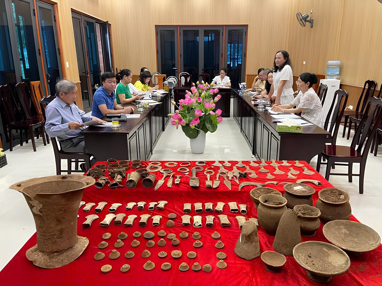 Phát hiện hơn 125 hiện vật thuộc nền văn hóa Đông Sơn tại Nghệ An