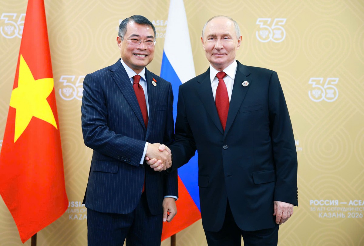 Thủ tướng Chính phủ Lê Minh Hưng hội kiến Tổng thống Nga Vladimir Putin - Ảnh: VGP