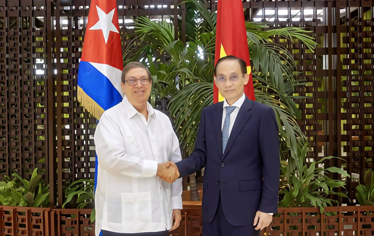 Đặc phái viên của Tổng Bí thư, Chủ tịch nước thăm Cuba