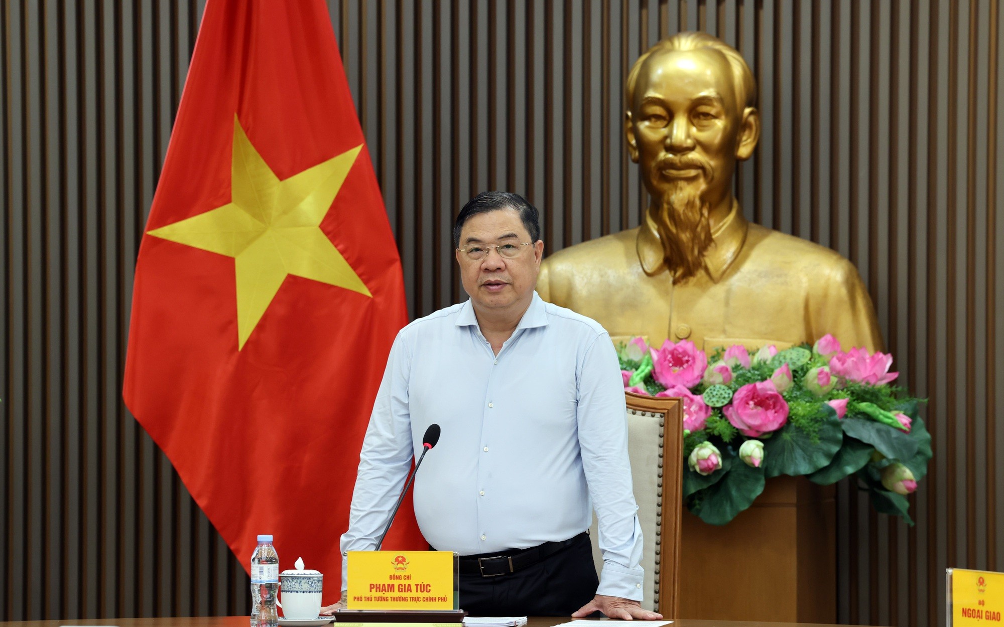 Phó Thủ tướng Thường trực Phạm Gia Túc chủ trì cuộc họp Ủy ban Hợp tác Việt Nam – Lào - Ảnh: VGP