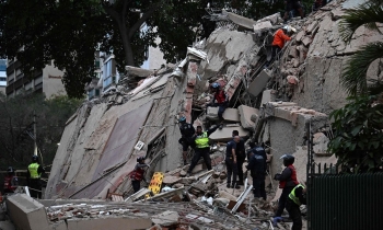 Động đất kép hơn 7 độ richter rung chuyển Venezuela