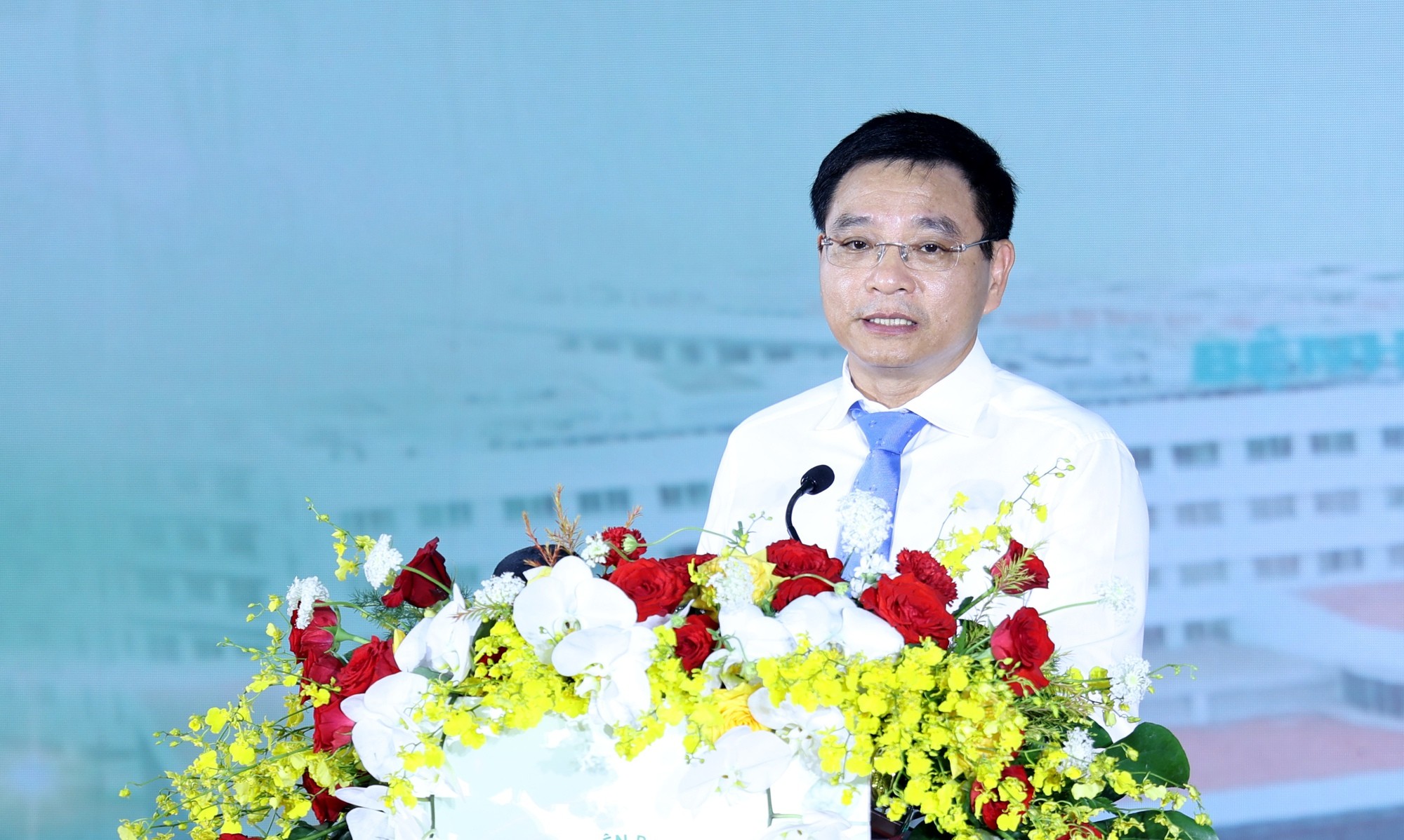 Bệnh viện Bạch Mai cơ sở Ninh Bình chính thức đi vào hoạt động
