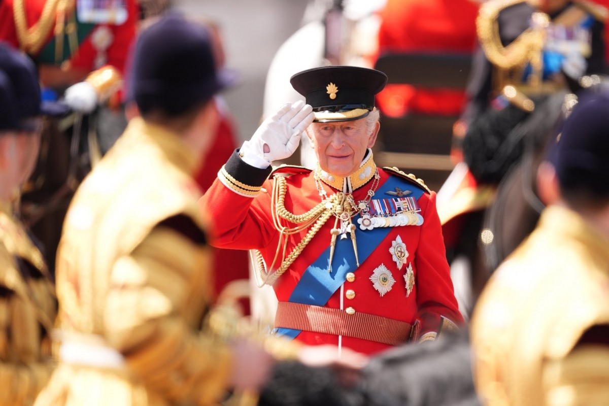 Vua Charles III đóng gần 40 triệu USD tiền thuế kể từ khi lên ngôi