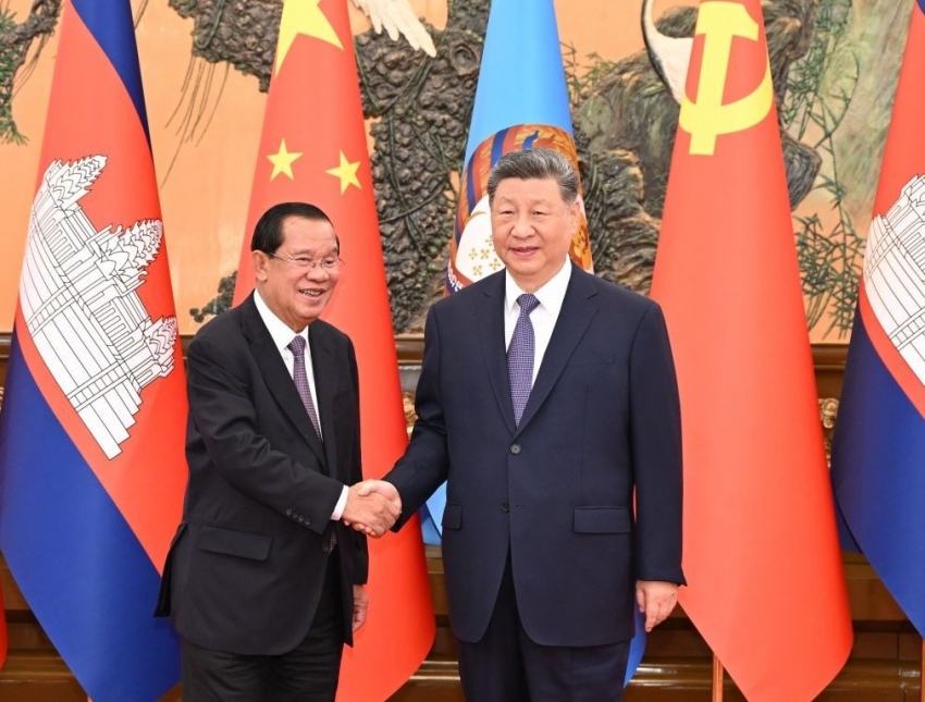 Ông Hun Sen hội đàm với Chủ tịch Trung Quốc Tập Cận Bình