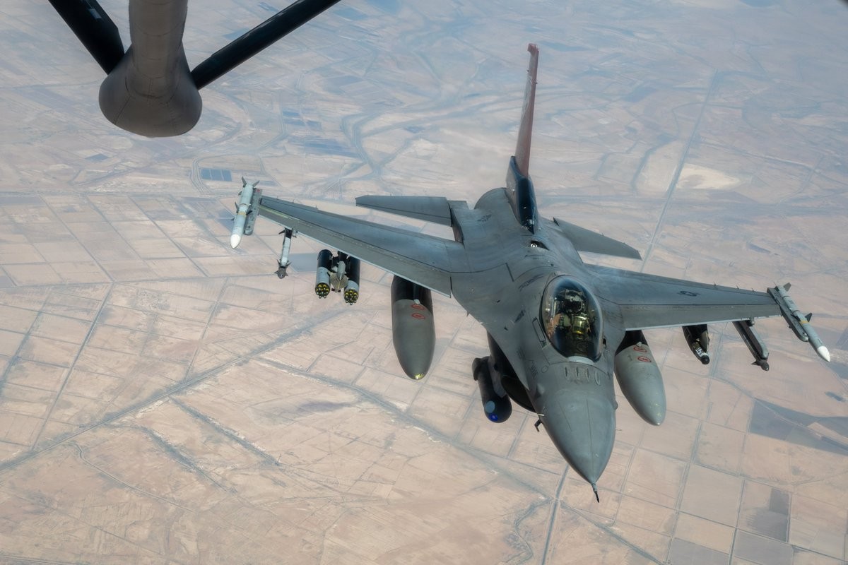 Máy bay chiến đấu F-16 của Mỹ bay qua Trung Đông trong một cuộc tuần tra. Ảnh: X/@CENTCOM (tài khoản X của Bộ Tư lệnh Trung tâm Mỹ)