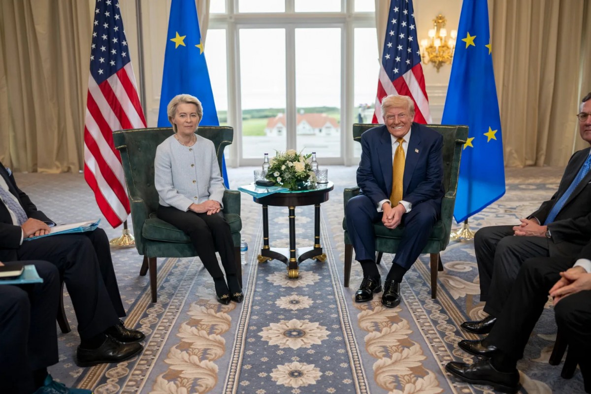 Chủ tịch Ủy ban châu Âu Ursula von der Leyen và Tổng thống Mỹ Donald Trump. Ảnh: Nhà Trắng