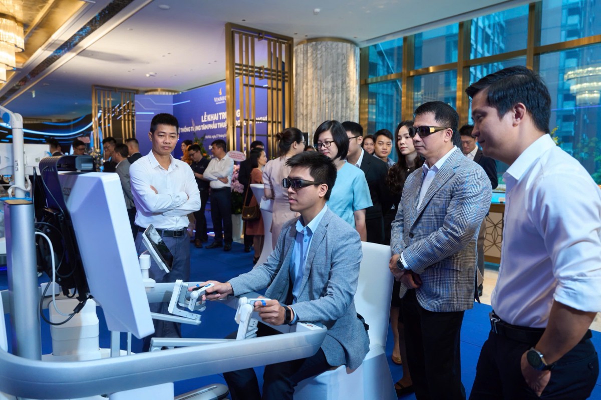 Vinmec khai trương hệ thống trung tâm phẫu thuật Robot công nghệ cao
