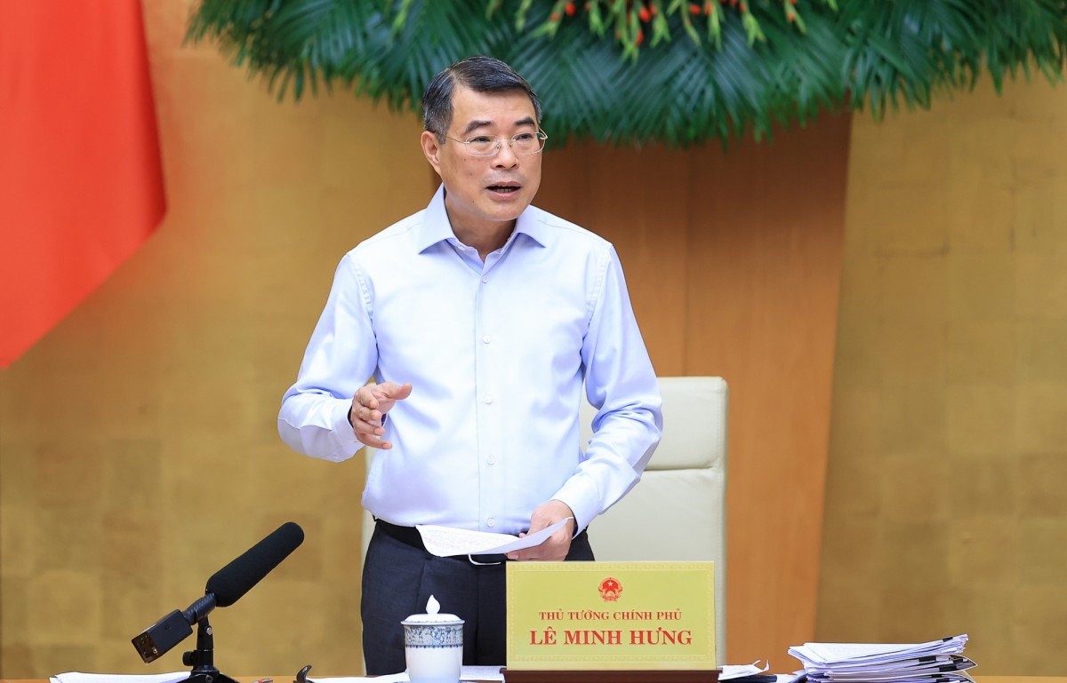 Thủ tướng Chính phủ yêu cầu tập trung nguồn lực khẩn trương xây dựng, hoàn thiện hồ sơ các dự án luật - Ảnh: VGP