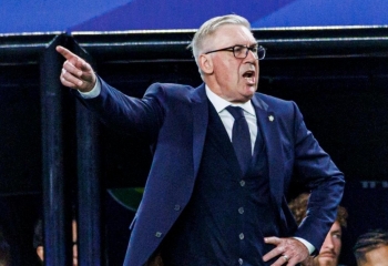 HLV Ancelotti tiết lộ lý do không ăn mừng khi thắng Nhật Bản