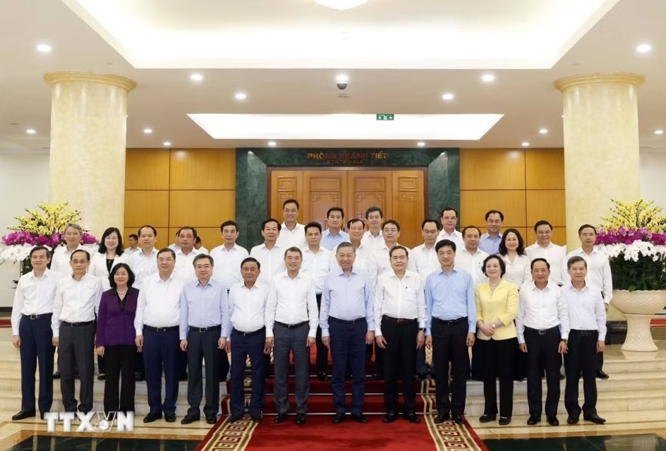 Tổng Bí thư, Chủ tịch nước: Đưa đối ngoại, hội nhập quốc tế phục vụ thiết thực hơn cho phát triển đất nước