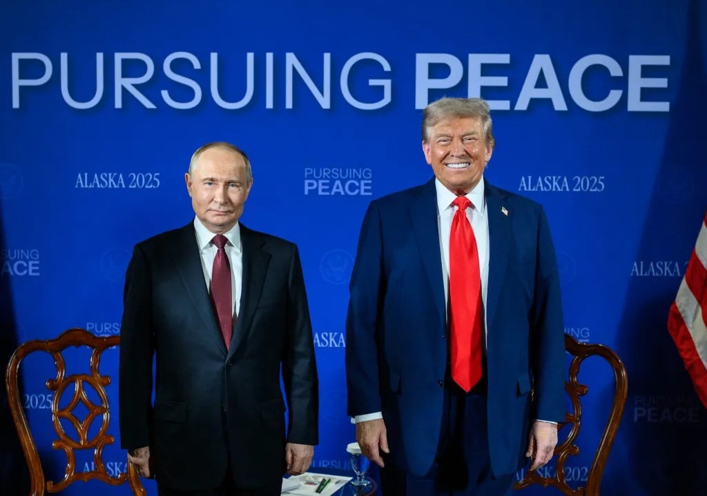 Tổng thống Nga Vladimir Putin và người đồng cấp Mỹ Donald Trump tại bang Alaska, tháng 8/2025. Ảnh: Nhà Trắng