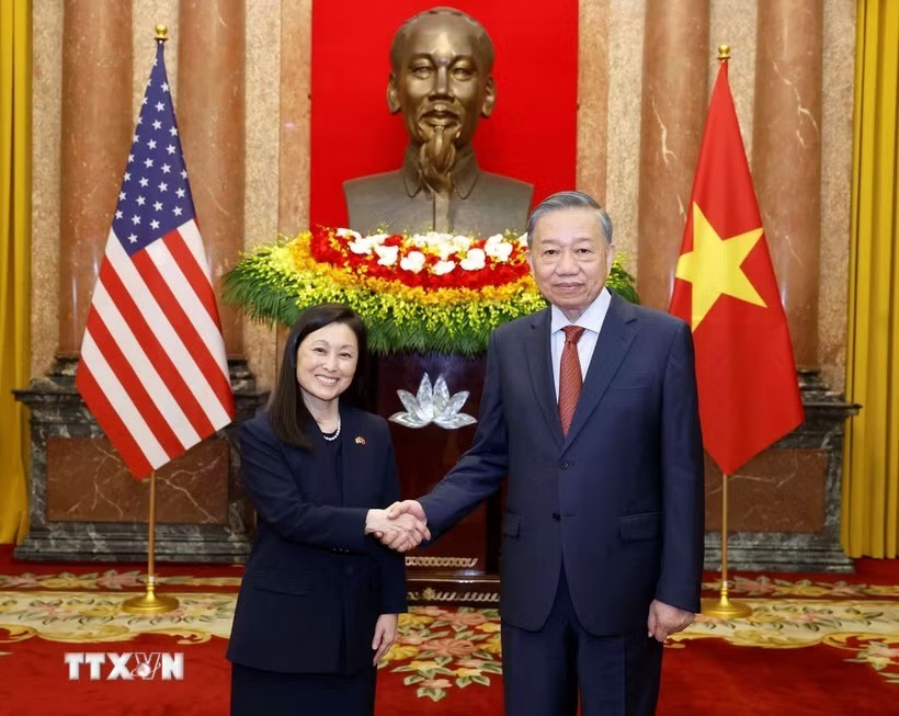 Tổng Bí thư, Chủ tịch nước Tô Lâm với Đại sứ Hợp chúng quốc Hoa Kỳ Jennifer Wicks McNamara.