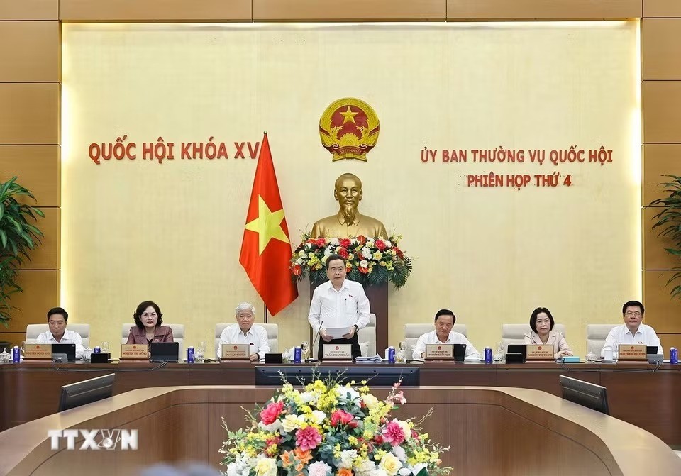Phiên họp thứ tư của Ủy ban Thường vụ Quốc hội.