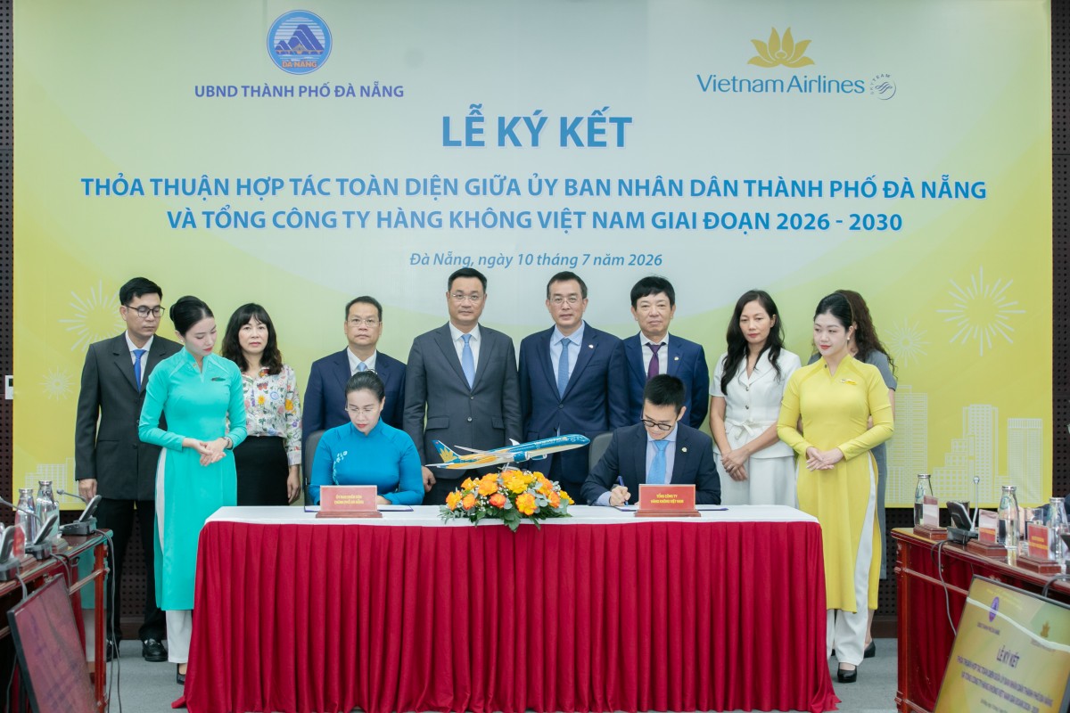 Vietnam Airlines và UBND TP Đà Nẵng ký kết thỏa thuận hợp tác toàn diện giai đoạn 2026-2031. Ảnh: VNA Vietnam Airlines và UBND TP Đà Nẵng ký kết thỏa thuận hợp tác toàn diện giai đoạn 2026-2031. Ảnh: VNA