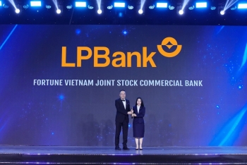 LPBank được vinh danh Nơi làm việc tốt nhất châu Á