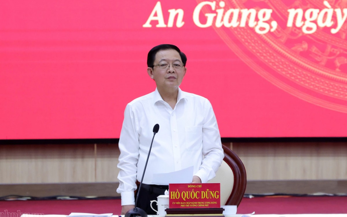Phó Thủ tướng Hồ Quốc Dũng phát biểu kết luận buổi làm việc với tỉnh An Giang - Ảnh: VG