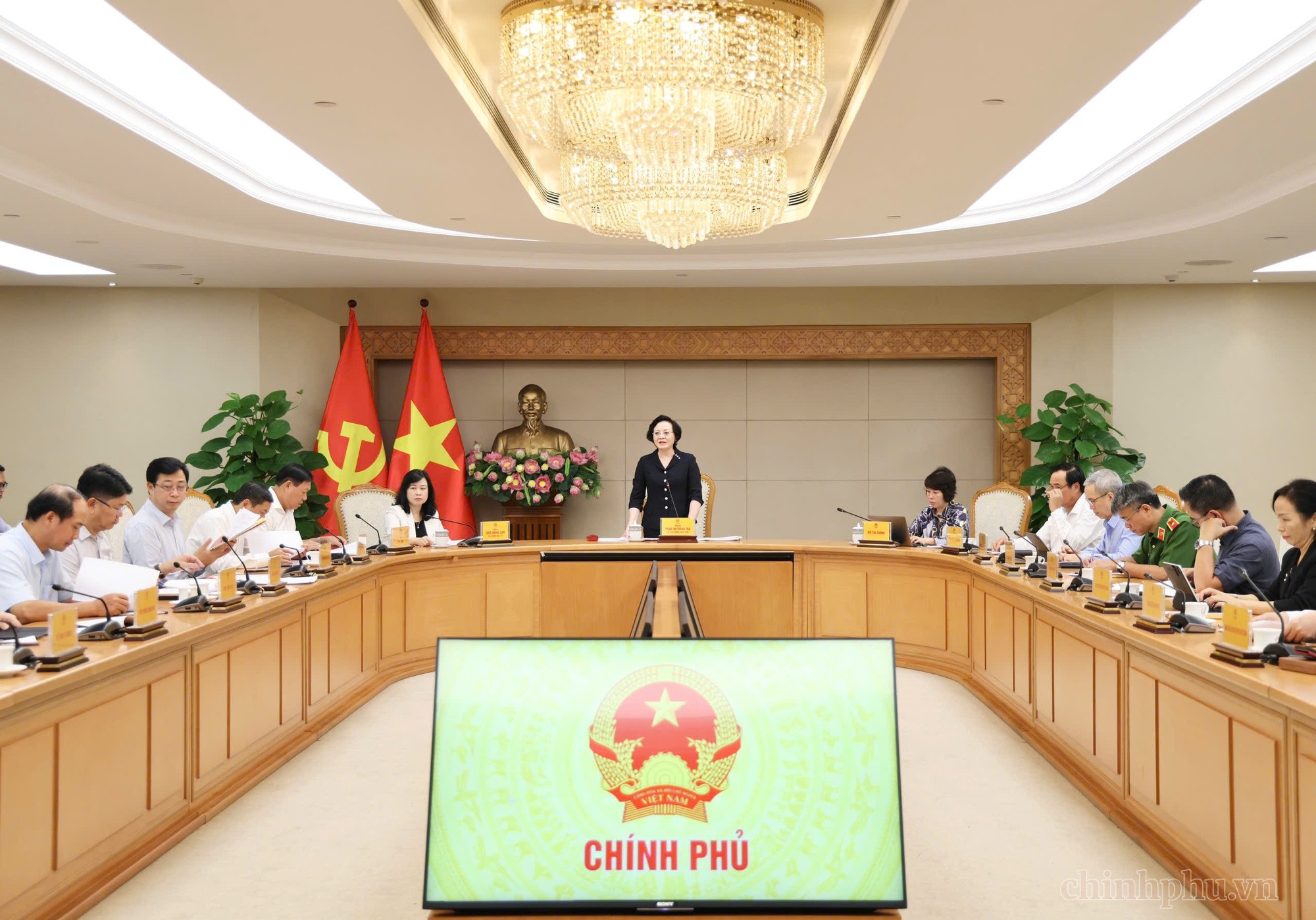 Siết chặt an toàn thực phẩm tại trường học, xử lý vi phạm không có vùng cấm