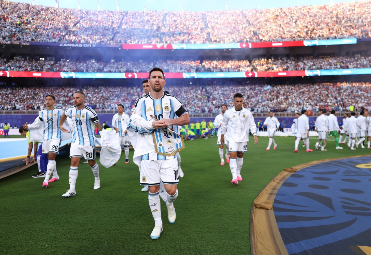 Lionel Messi và các đồng đội đứng trước cơ hội bảo vệ ngôi vương. Ảnh: Liên đoàn Bóng đá Argentina