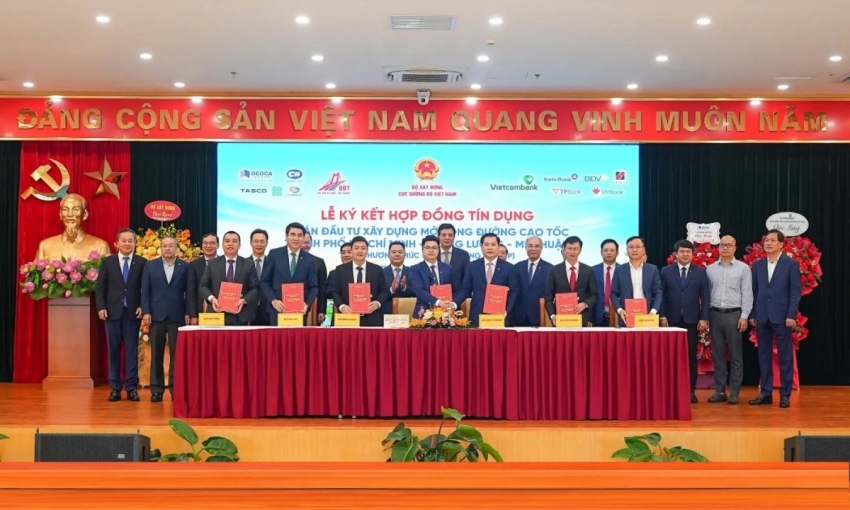 Sáu ngân hàng cấp gần 27.100 tỷ đồng cho cao tốc TP HCM - Mỹ Thuận