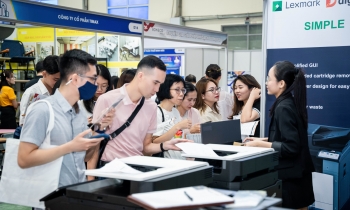 Trải nghiệm công nghệ AI và số hóa không gian làm việc tại VietOffice 2026