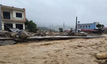 Lũ quét tàn phá Lai Châu, miền núi Bắc Bộ tiếp tục có mưa lớn