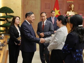 Phó Thủ tướng Thường trực làm việc với các doanh nghiệp Mỹ