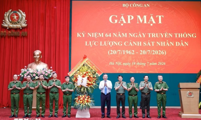 Xây dựng lực lượng Cảnh sát nhân dân đáp ứng yêu cầu trong tình hình mới