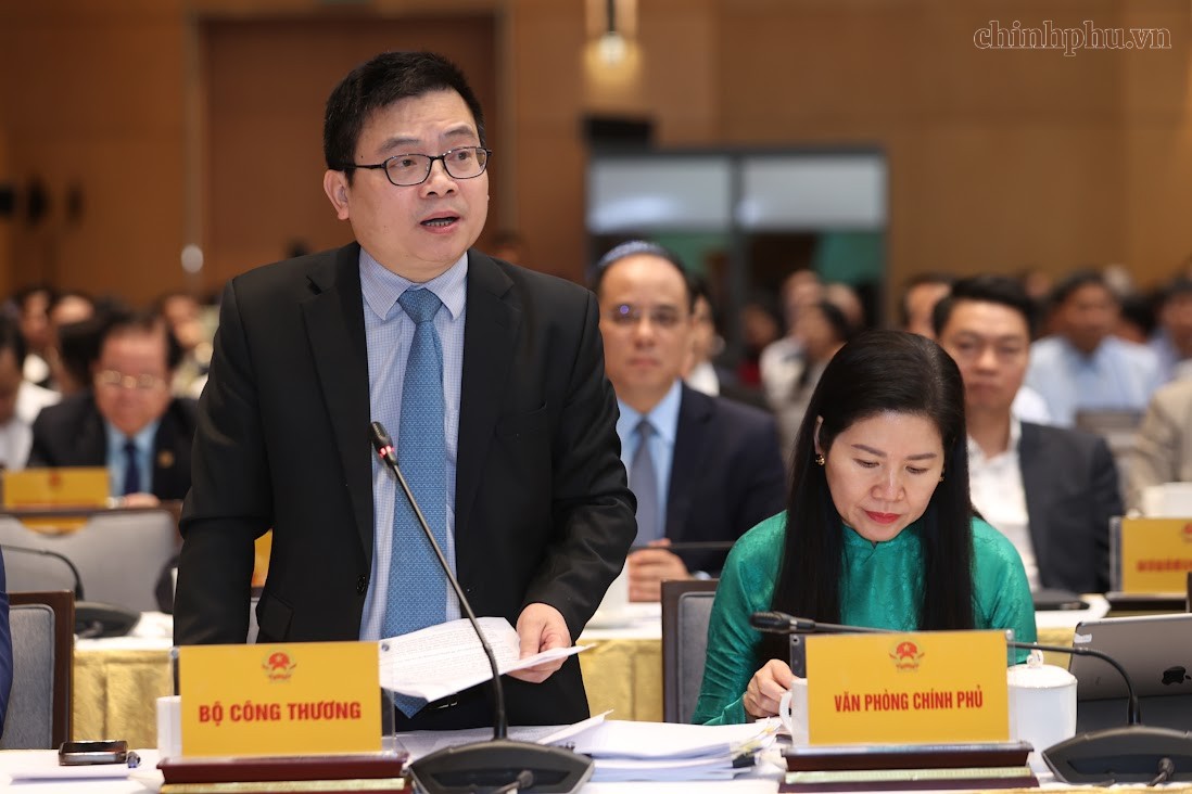 Petrovietnam: Chuẩn bị sẵn sàng cho dự án điện hạt nhân Ninh Thuận 2 Petrovietnam: Chuẩn bị sẵn sàng cho dự án điện hạt nhân Ninh Thuận 2