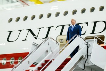 Ông Trump: Chuyên cơ Air Force One mới sẽ được nâng cấp tối đa
