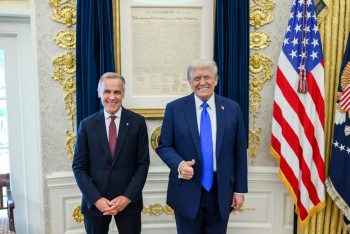 Ông Trump áp thuế 50% với hàng loạt mặt hàng từ Canada