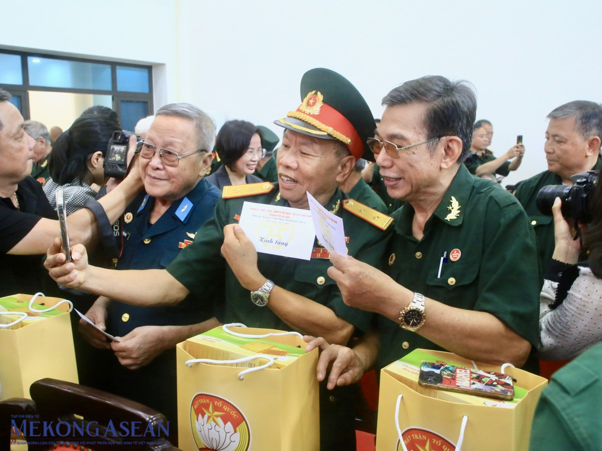 Hà Nội gặp mặt, tri ân 130 cựu chiến binh, thương binh tiêu biểu