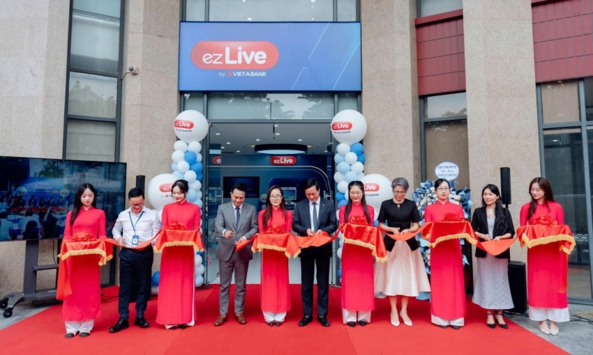 VietABank chính thức ra mắt phòng giao dịch tự động ezLive