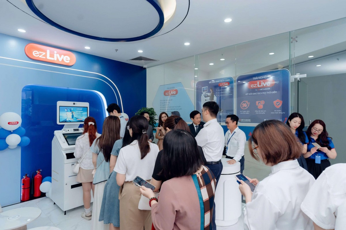 VietABank chính thức ra mắt phòng giao dịch tự động ezLive