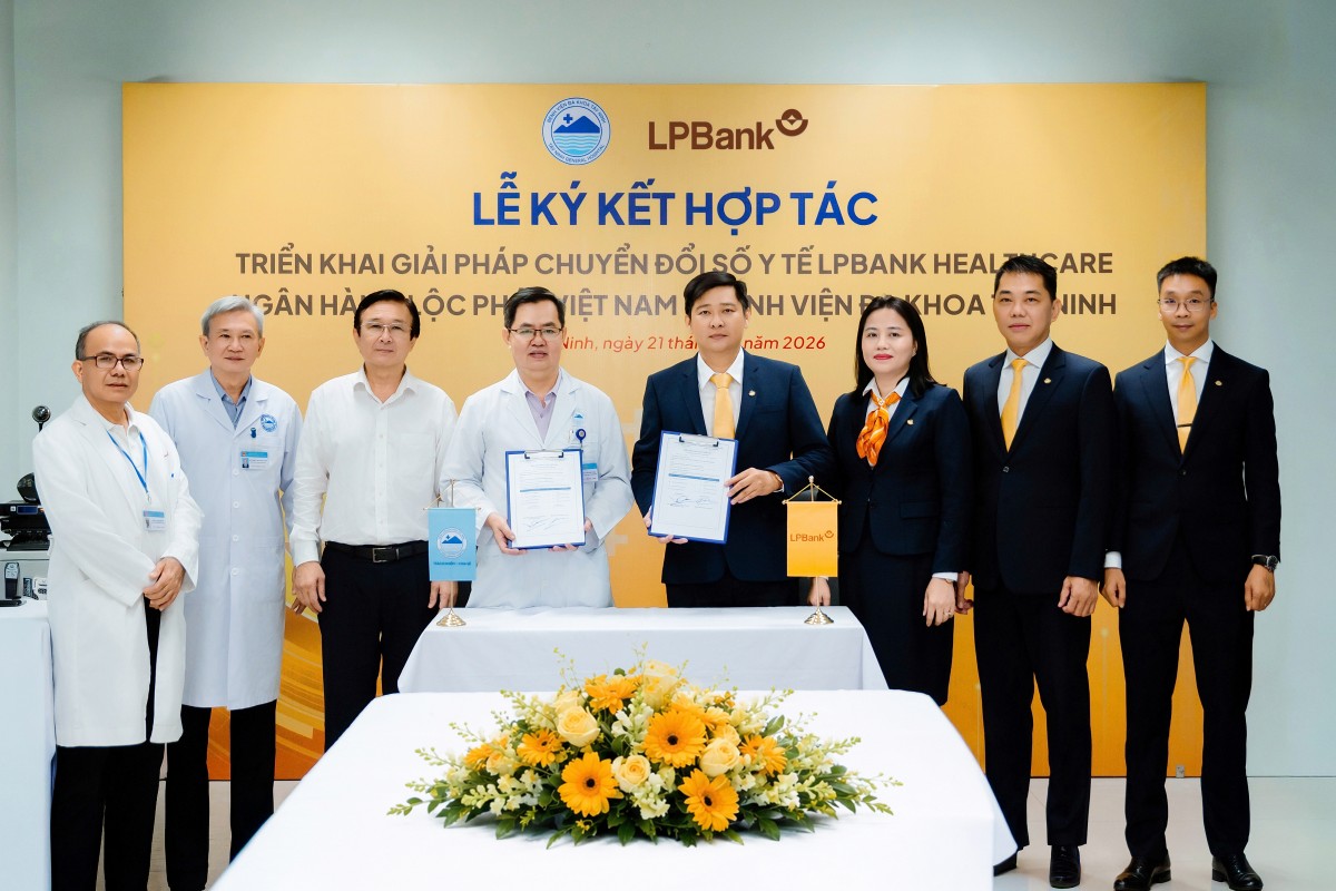 LPBank mở rộng hệ sinh thái tài chính số LPBank Healthcare