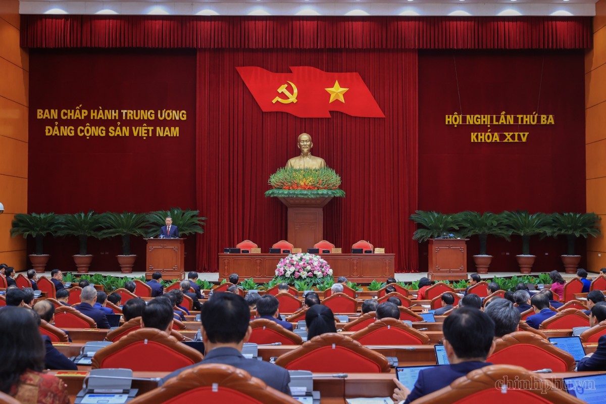 Trung ương thống nhất cao nhiều chủ trương, chính sách lớn phát triển đất nước