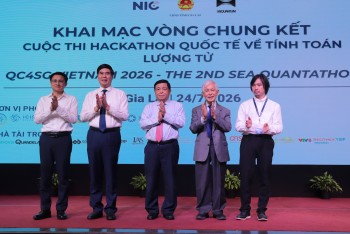 Gần 100 thí sinh vào chung kết cuộc thi hackathon tính toán lượng tử