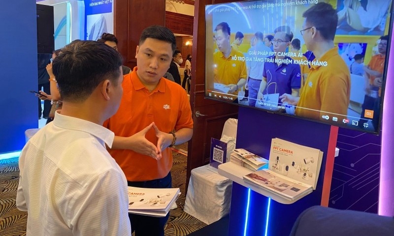 FPT Telecom đạt gần nửa kế hoạch lợi nhuận năm, tài sản vượt 31.000 tỷ