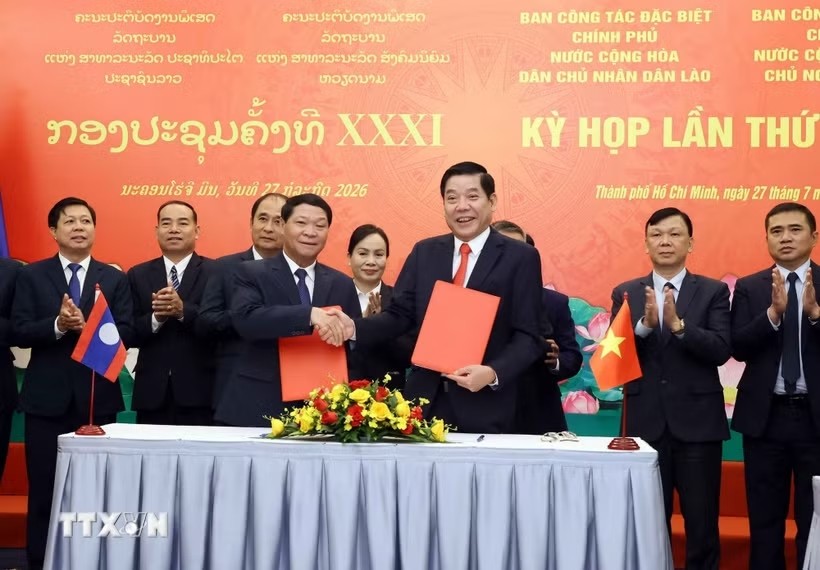 Đẩy nhanh công tác tìm kiếm, quy tập hài cốt liệt sĩ Việt Nam tại Lào