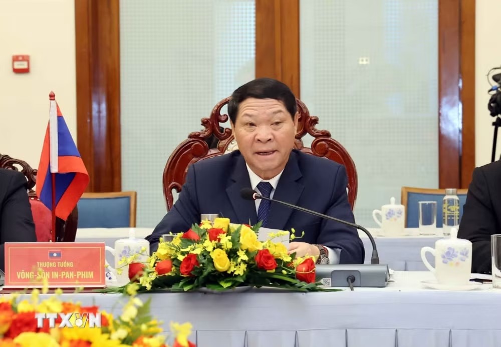 Đẩy nhanh công tác tìm kiếm, quy tập hài cốt liệt sĩ Việt Nam tại Lào