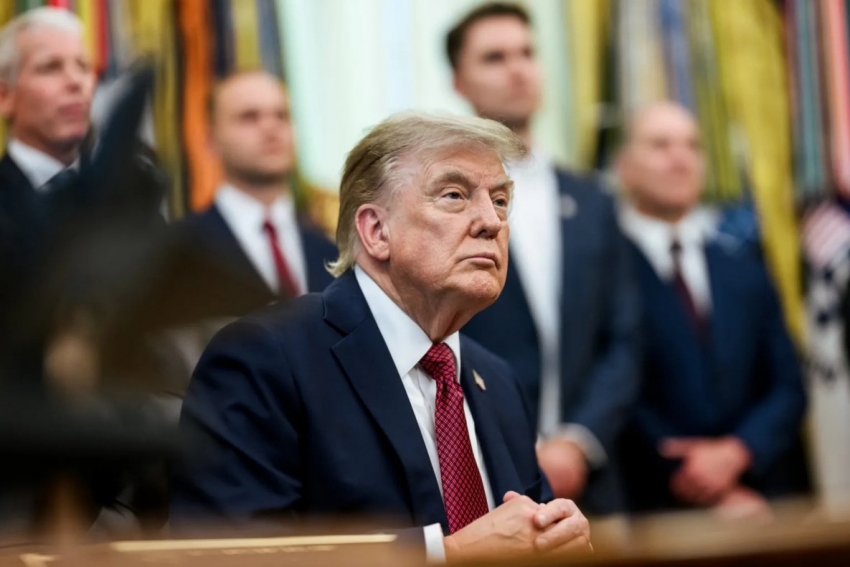 Giá dầu giảm khi ông Trump nói có cơ hội đạt thỏa thuận với Iran