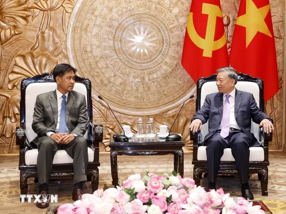 Tổng Bí thư, Chủ tịch nước tiếp Chánh án Toà án nhân dân tối cao Lào